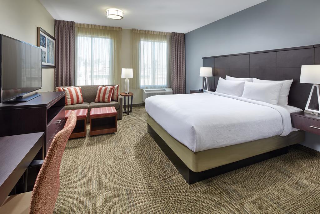 Staybridge Suites Anaheim At The Park 5