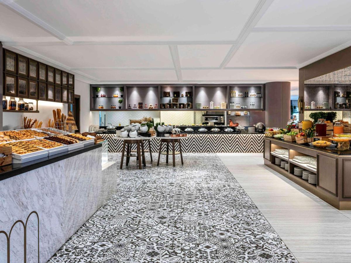 Sofitel Dubai Jumeirah Beach 5