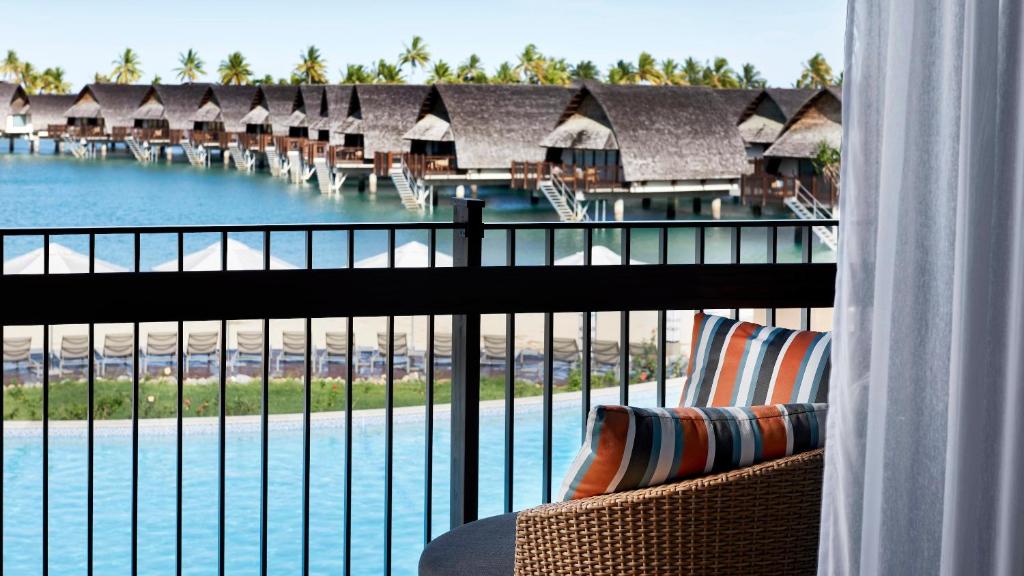 Fiji Marriott Resort Momi Bay 2