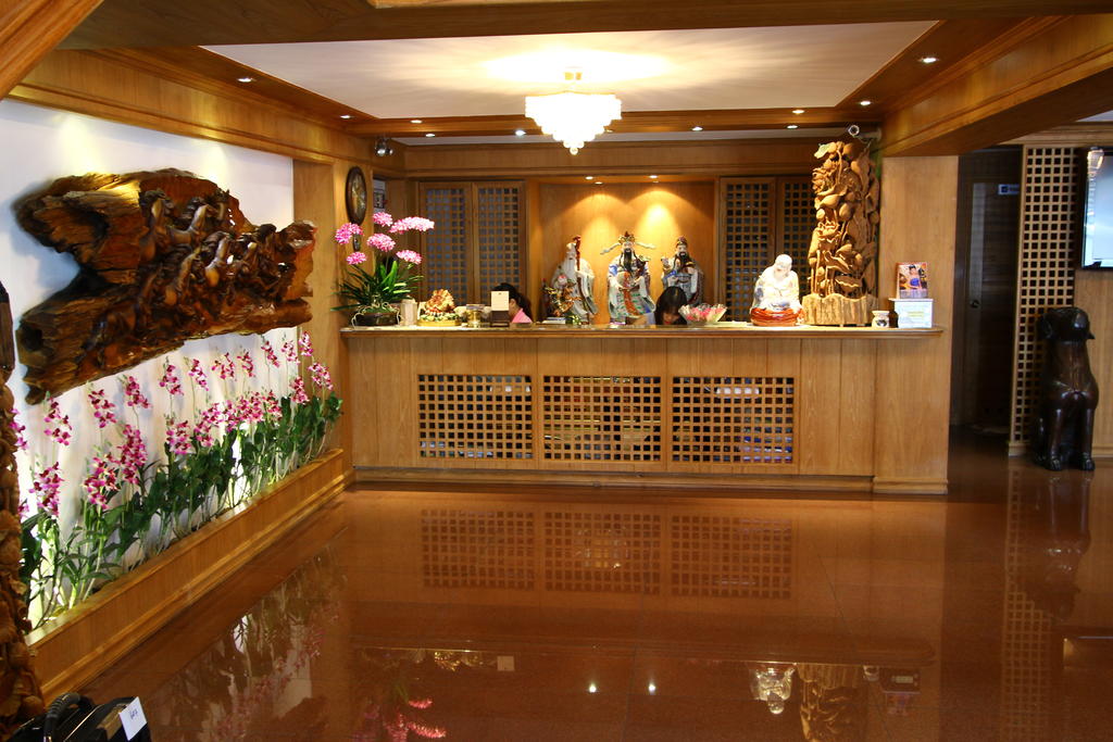 KC PLACE HOTEL PRATUNAM 4