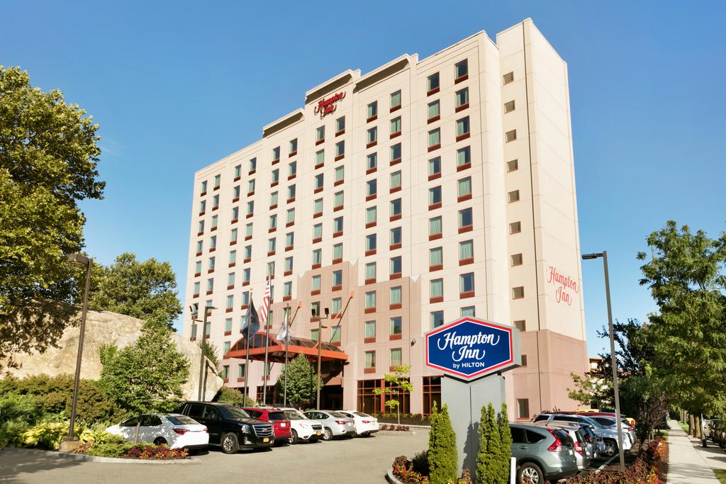 Hampton Inn New York 1