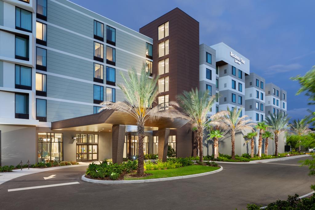 SpringHill Suites by Marriott Orlando at Millenia 1