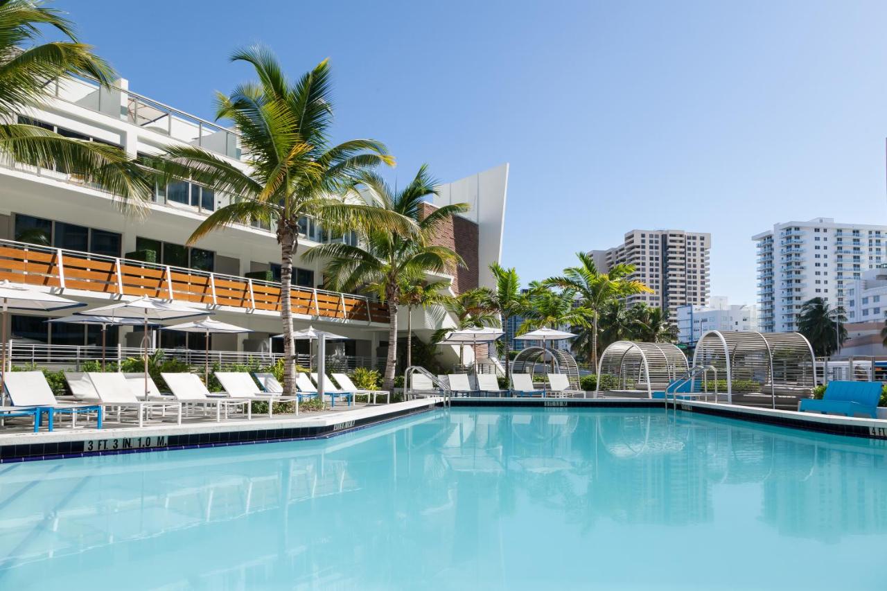 The Gates Hotel South Beach - a DoubleTree by Hilton 1