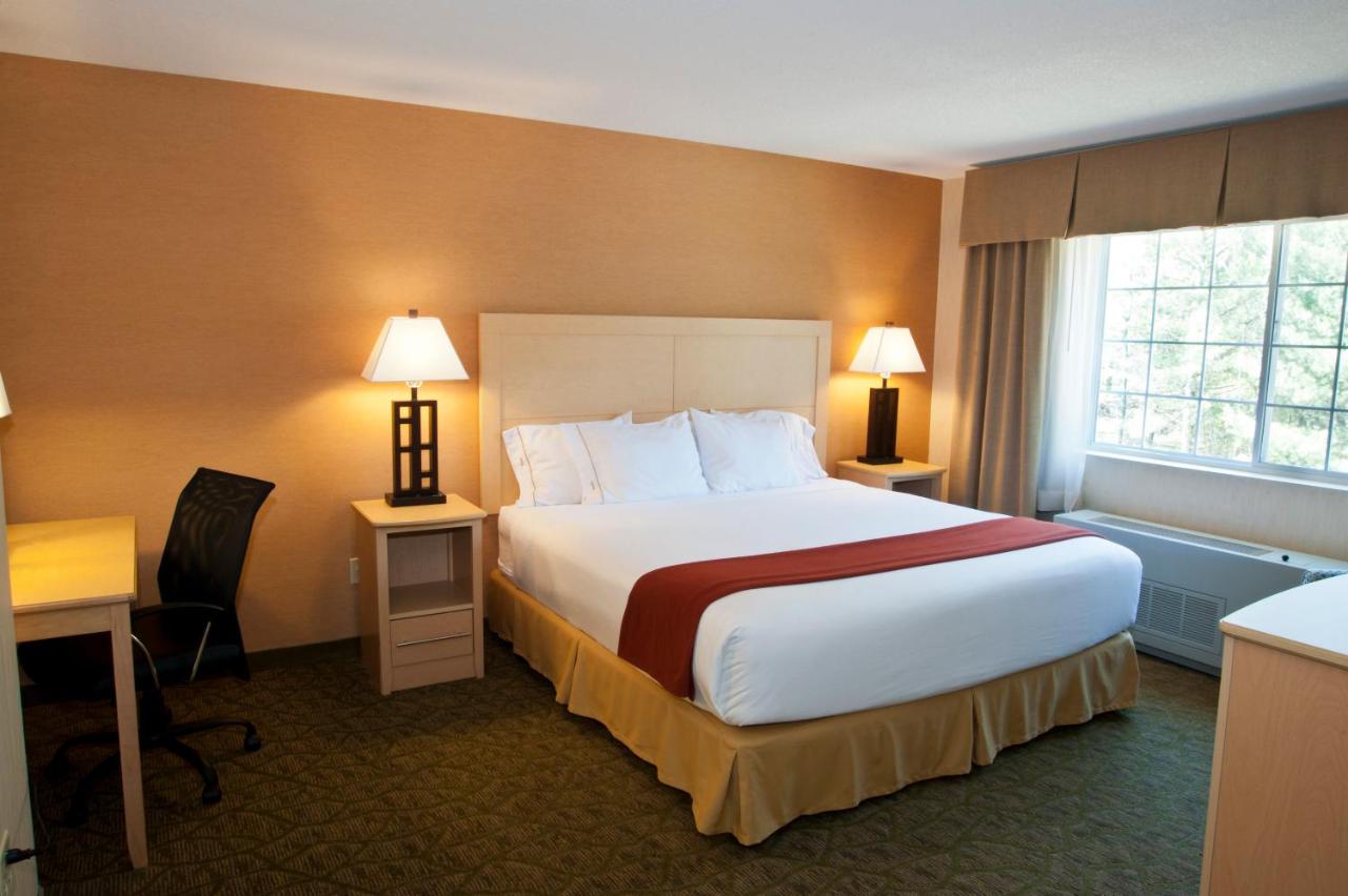 Holiday Inn Express & Suites North Conway 8