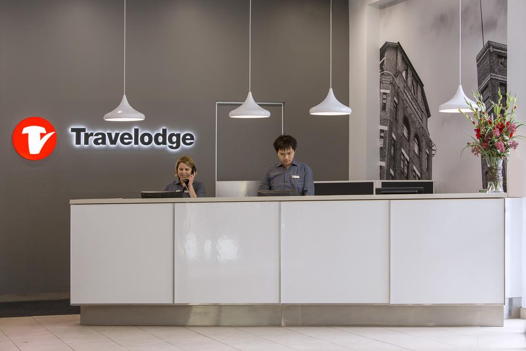 Travelodge Hotel Sydney 3