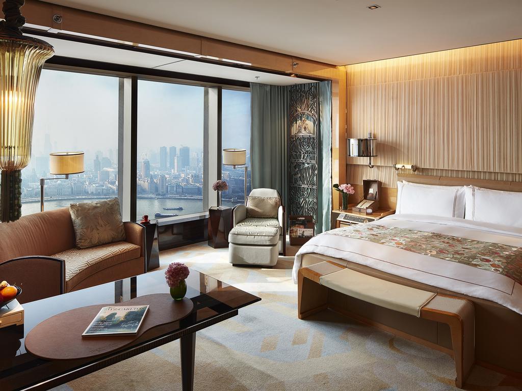 The Ritz-Carlton Shanghai, Pudong, Shanghai 3